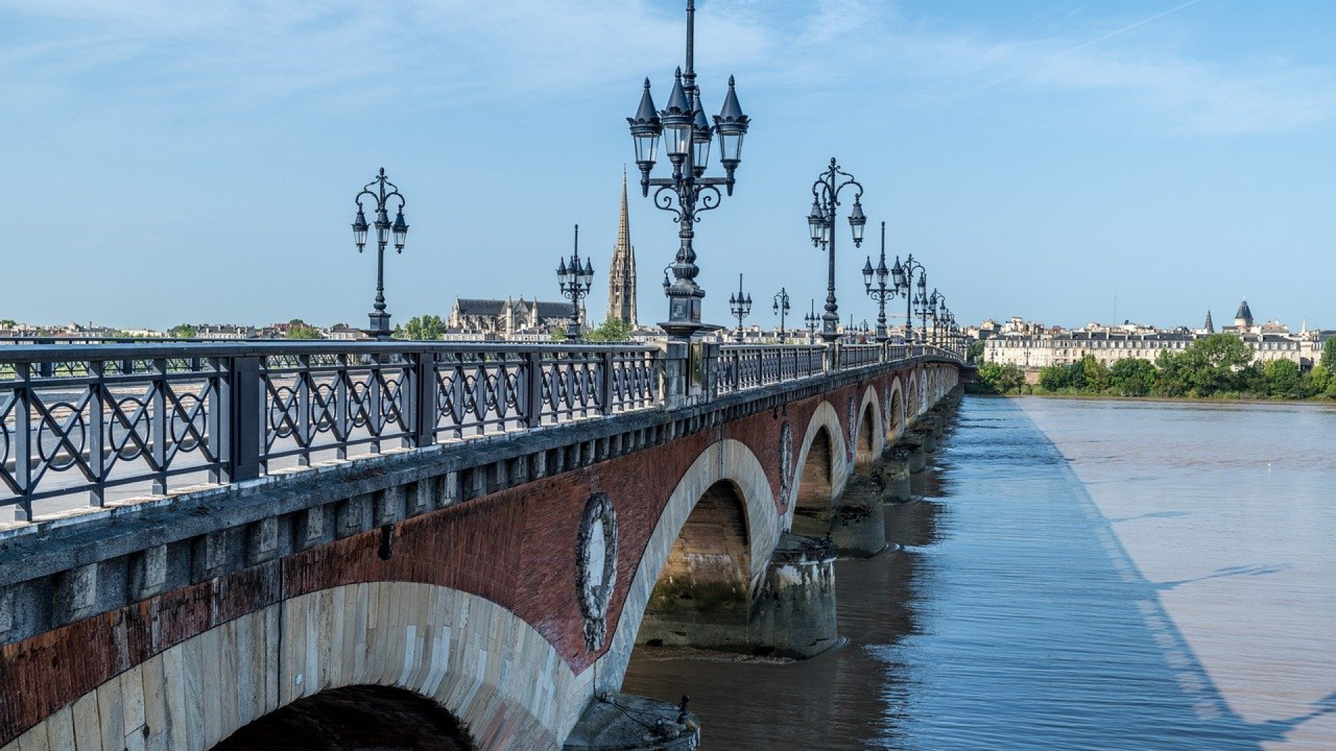 Quel budget prévoir pour un projet immobilier neuf à Bordeaux ?